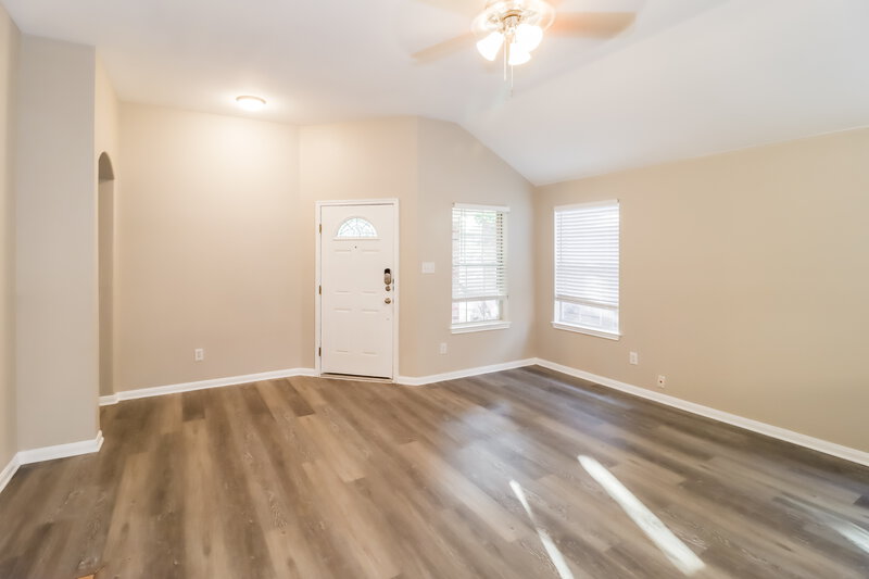 1,960/Mo, 3901 Bandice Ln Pflugerville, TX 78660 Living Room View 2