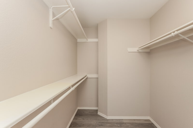 1,720/Mo, 1504 Lorson Loop Round Rock, TX 78665 Walk In Closet View