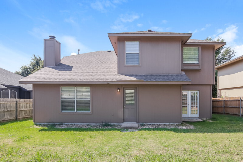 1,720/Mo, 1504 Lorson Loop Round Rock, TX 78665 Rear View