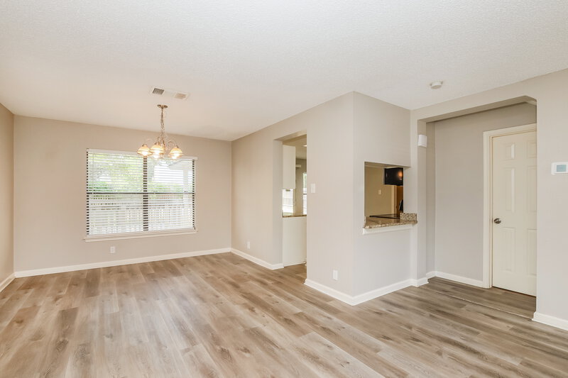 1,840/Mo, 1232 Dexford Dr Austin, TX 78753 Dining Room View