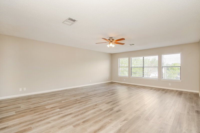 1,840/Mo, 1232 Dexford Dr Austin, TX 78753 Main Bedroom View 2