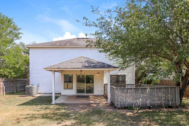 1,840/Mo, 1232 Dexford Dr Austin, TX 78753 Rear View