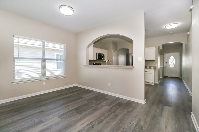 1,765/Mo, 11607 Morgans Point St Manor, TX 78653 Dining Room View 2