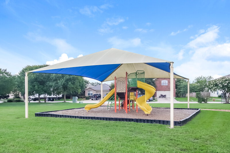 2,395/Mo, 18104 Gallant St Manor, TX 78653 Exterior View 4