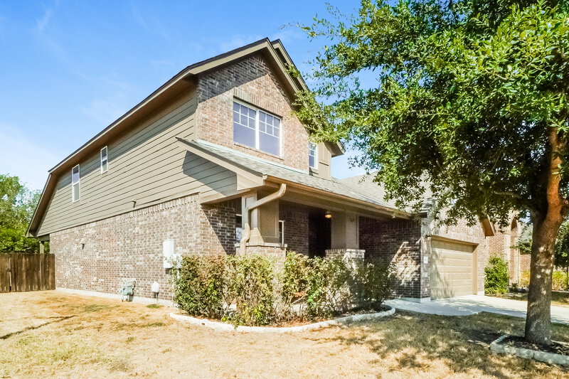 2,540/Mo, 909 Hot Spring Valley Buda, TX 78610 Front View