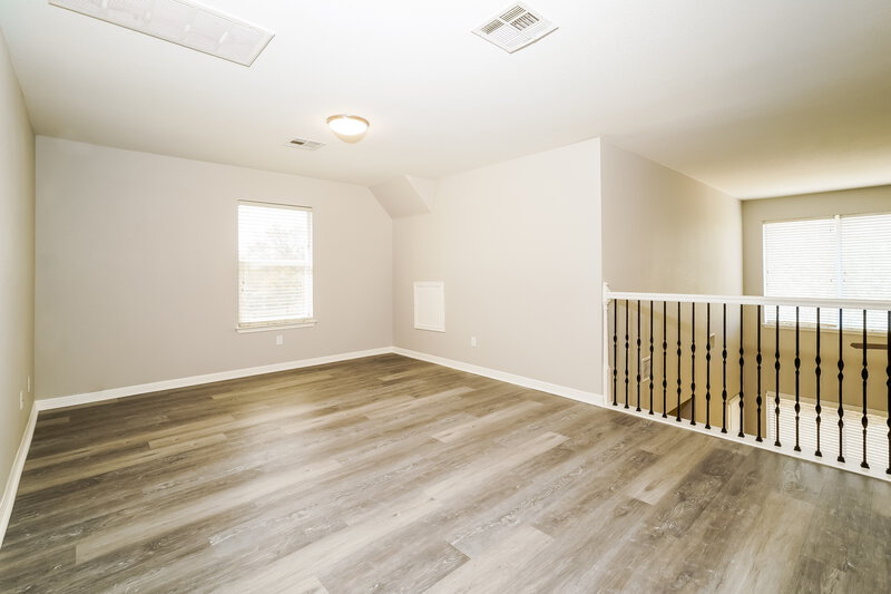 2,540/Mo, 909 Hot Spring Valley Buda, TX 78610 Family Room View
