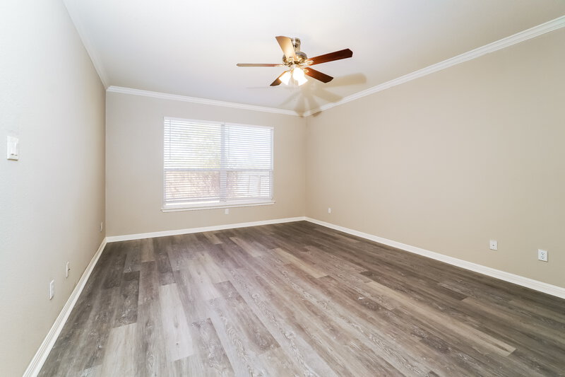 2,540/Mo, 909 Hot Spring Valley Buda, TX 78610 Main Bedroom View