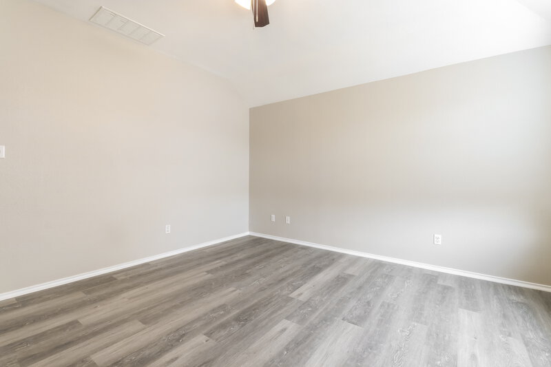 2,285/Mo, 399 Housefinch Loop Leander, TX 78641 Main Bedroom View