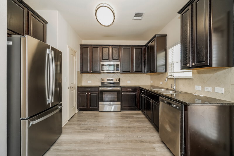 1,775/Mo, 300 Potters Peak Way Georgetown, TX 78626 Misc View 7