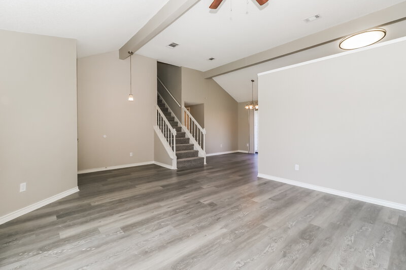 1,980/Mo, 900 Clearwater Trail Round Rock, TX 78664 Living Room View 2