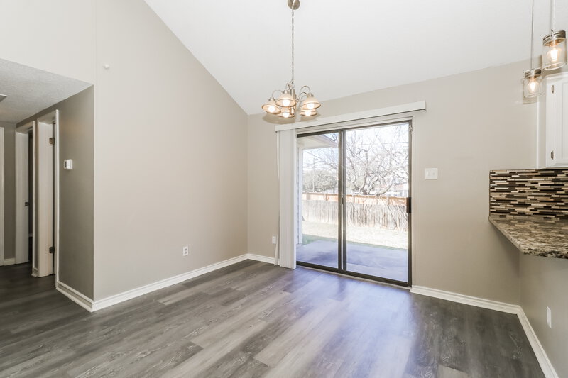 1,980/Mo, 900 Clearwater Trail Round Rock, TX 78664 Dining Room View