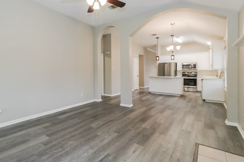 1,855/Mo, 200 Woodstone Dr Georgetown, TX 78628 Family Room View 2