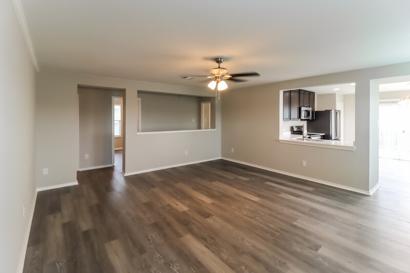 1,990/Mo, 181 Gina Dr Kyle, TX 78640 Living Room View 3