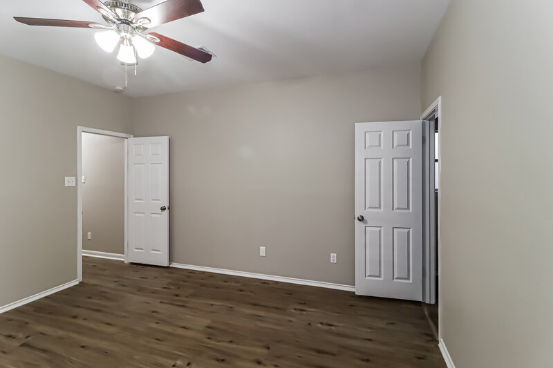 1,985/Mo, 17420 Rannoch Dr Pflugerville, TX 78660 Main Bedroom View 2