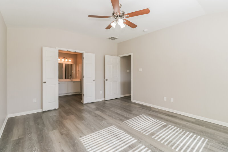 1,685/Mo, 223 Legends of Hutto Trl Hutto, TX 78634 Main Bedroom View 2