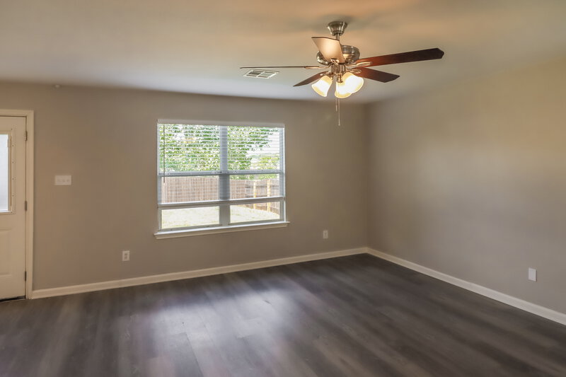 1,980/Mo, 231 Dandelion Loop Kyle, TX 78640 Dining Room View