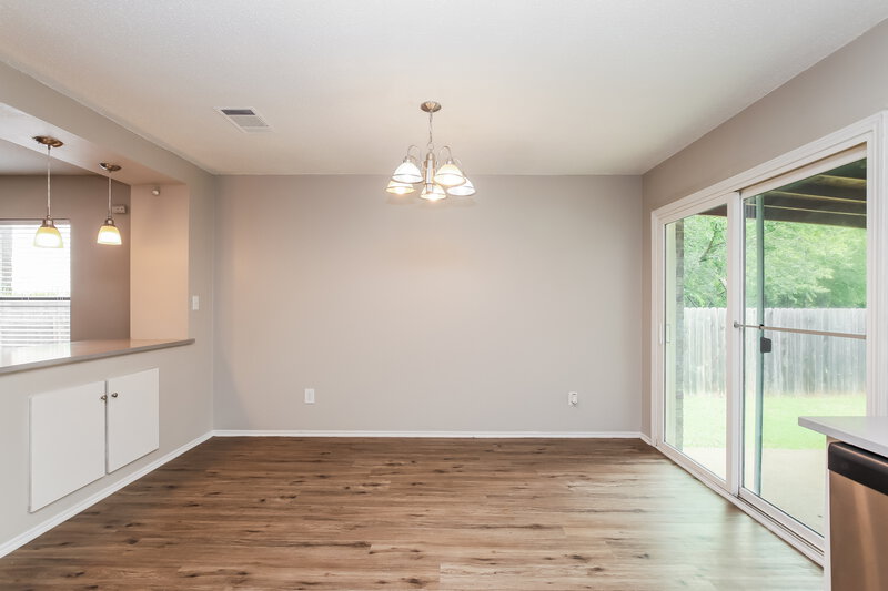 1,875/Mo, 1012 Aransas Cv Round Rock, TX 78664 Dining Room View 2