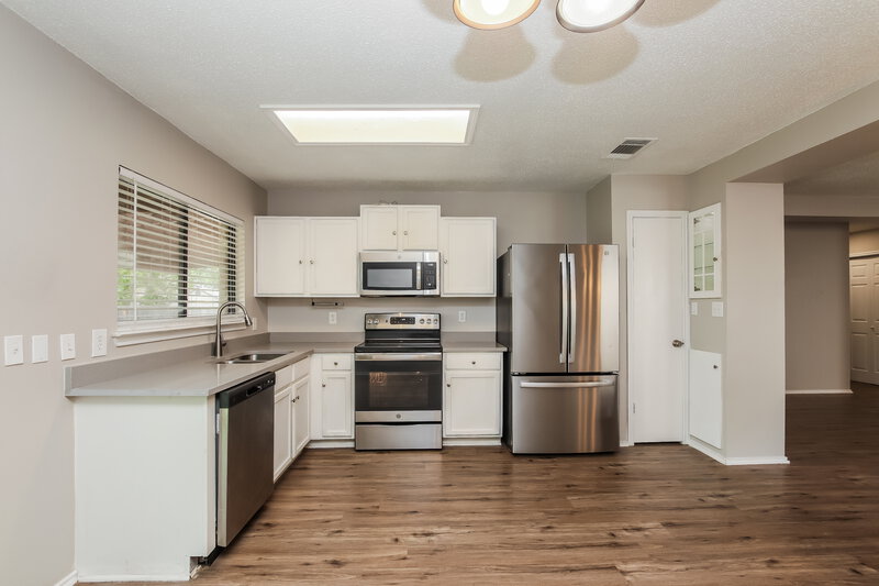 1,875/Mo, 1012 Aransas Cv Round Rock, TX 78664 Kitchen View