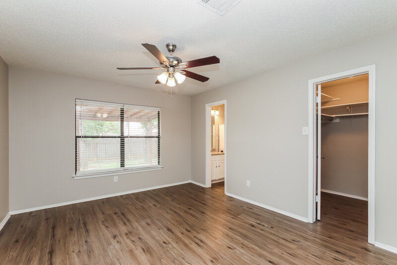 1,875/Mo, 1012 Aransas Cv Round Rock, TX 78664 Main Bedroom View