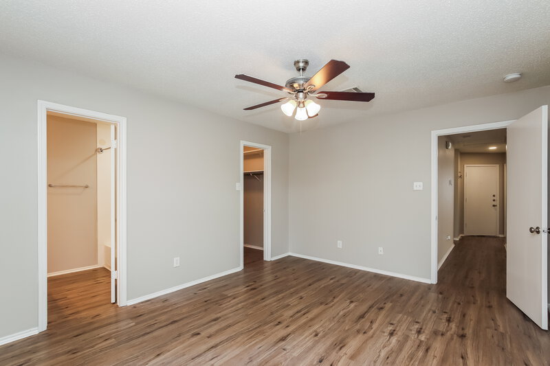 1,875/Mo, 1012 Aransas Cv Round Rock, TX 78664 Main Bedroom View 2