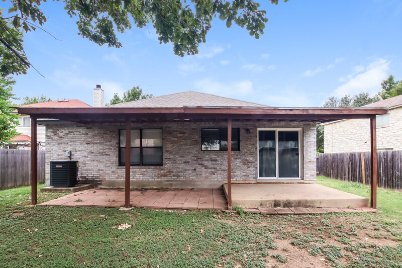 1,875/Mo, 1012 Aransas Cv Round Rock, TX 78664 Rear View