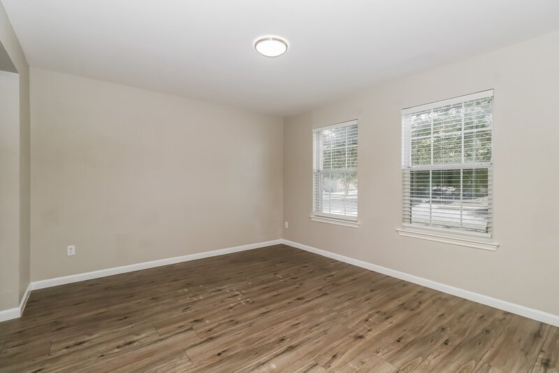 1,860/Mo, 208 Rinehardt St Hutto, TX 78634 Dining Room View