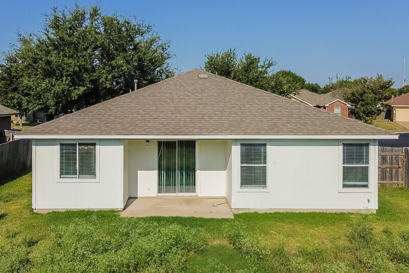 1,720/Mo, 304 Forsyth Ct Hutto, TX 78634 Rear View