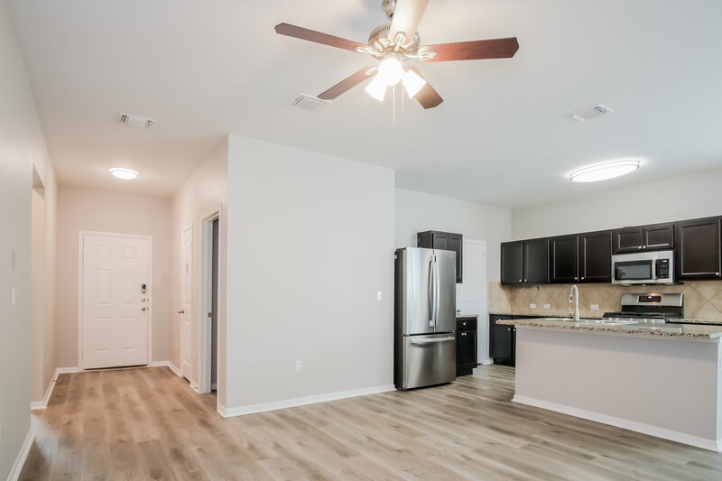2,260/Mo, 203 Turtle Creek Dr Kyle, TX 78640 Living Room View