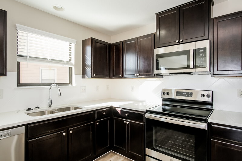 3,390/Mo, 250 Sheep Trail Dr Kyle, TX 78640 Kitchen View 2