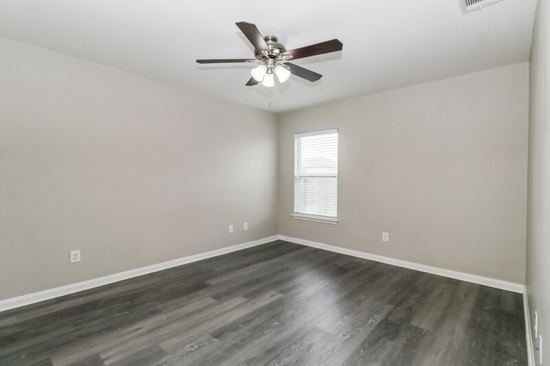 1,595/Mo, 428 Ruby Ln Jarrell, TX 76537 Main Bedroom View