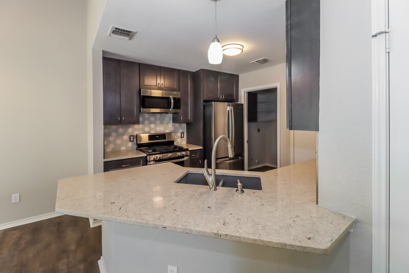 2,500/Mo, 2006 Andover Dr Round Rock, TX 78664 Kitchen View 2