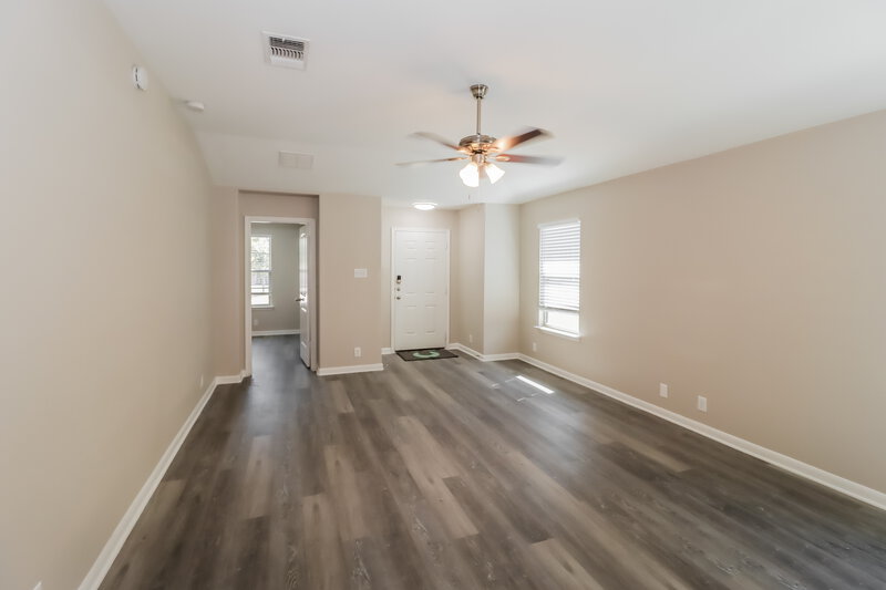 2,095/Mo, 1117 Plateau Trl Georgetown, TX 78626 Living Room View 3