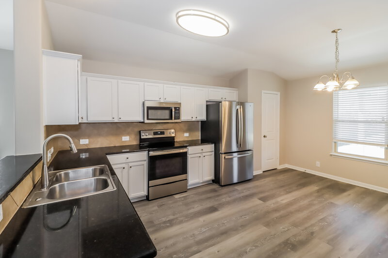 2,095/Mo, 1117 Plateau Trl Georgetown, TX 78626 Kitchen View 2