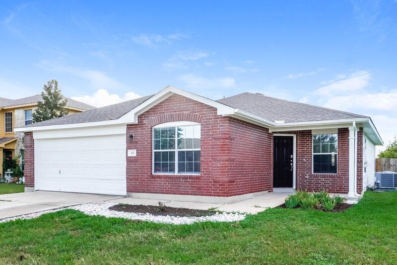 2,025/Mo, 411 Saul St Hutto, TX 78634 Misc View