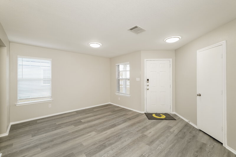 2,025/Mo, 411 Saul St Hutto, TX 78634 Misc View 2