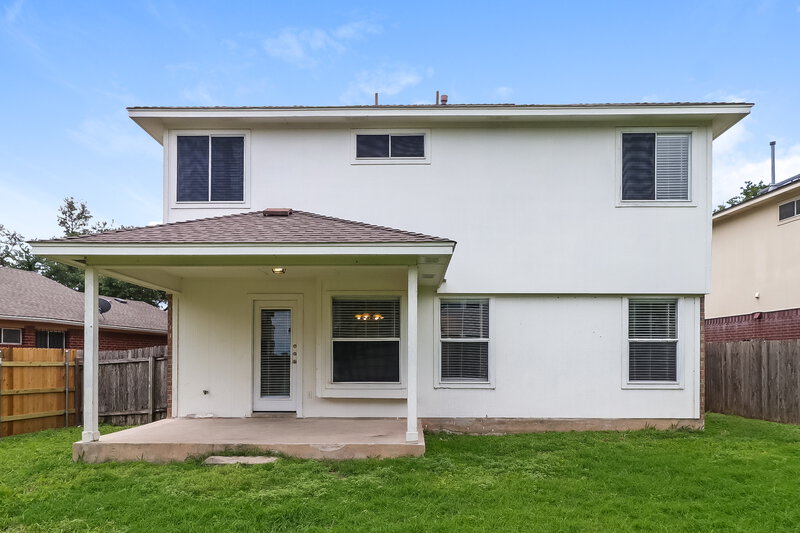 1,980/Mo, 1416 Miss Allisons Way Pflugerville, TX 78660 Rear View