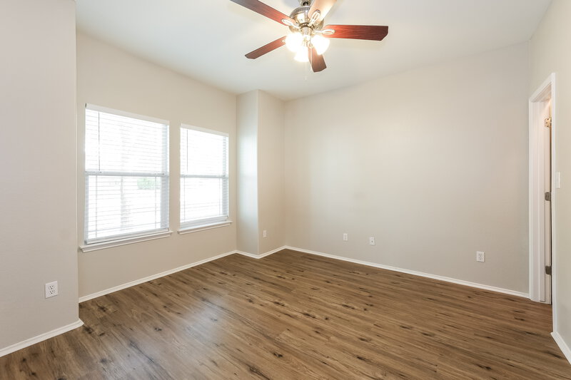1,825/Mo, 507 McGarity Kyle, TX 78640 Main Bedroom View