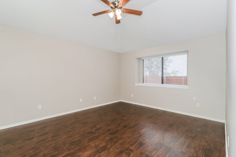 1,630/Mo, 606 Clearwater Trl Round Rock, TX 78664 Main Bedroom View