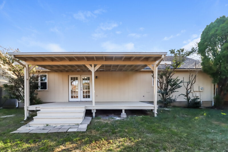 2,100/Mo, 1804 Primrose Trl Round Rock, TX 78664 Rear View