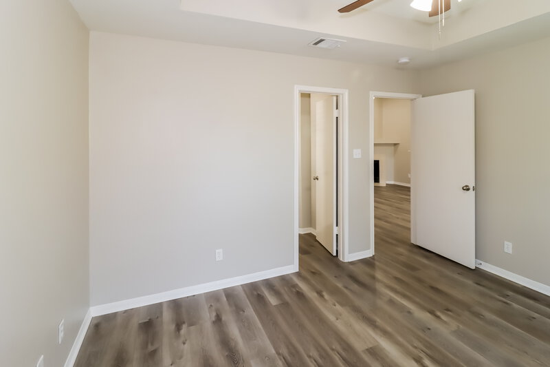 2,345/Mo, 1600 Windy Park Dr Round Rock, TX 78664 Main Bedroom View 2