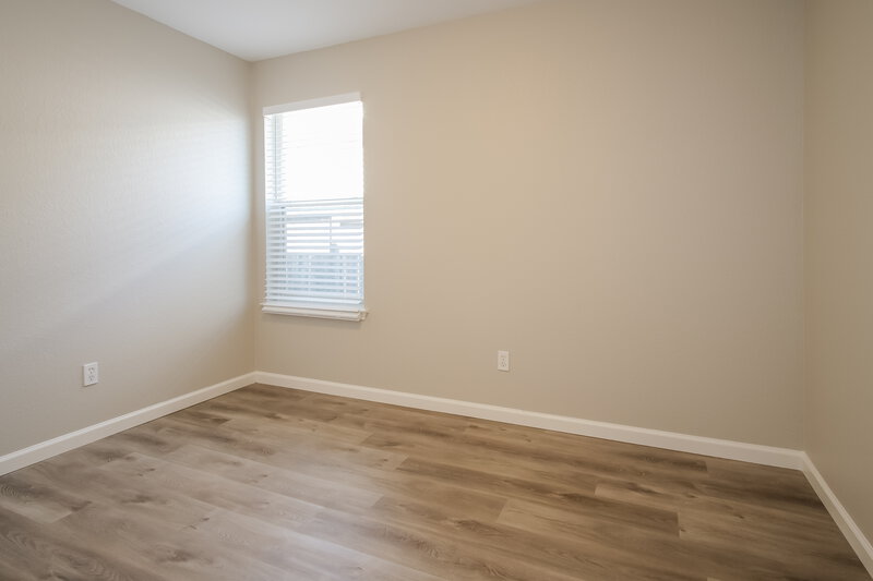 1,960/Mo, 119 Wilderness Trl Elgin, TX 78621 Bedroom View