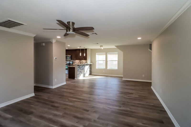 2,190/Mo, 121 Camellia Dr Hutto, TX 78634 Living Room View 2