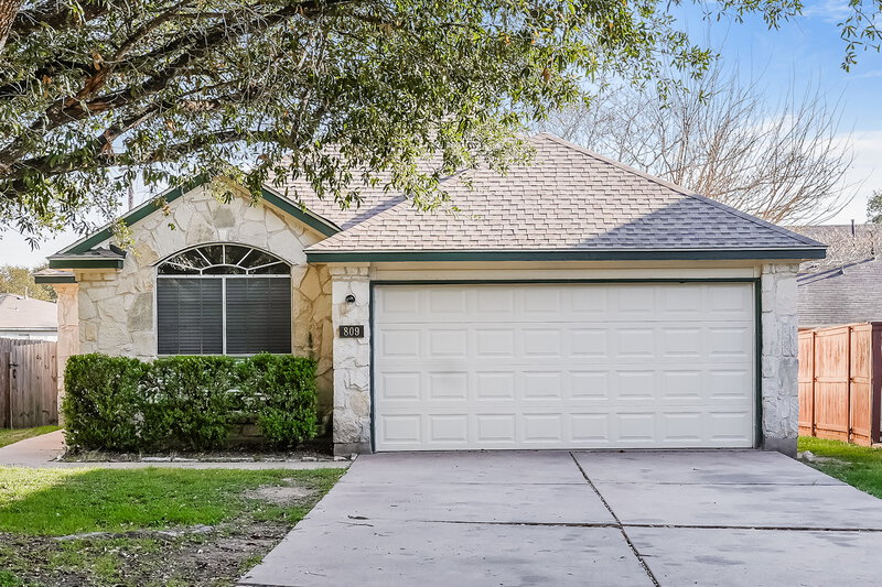 2,140/Mo, 809 Bushmills Ct Pflugerville, TX 78660 External View