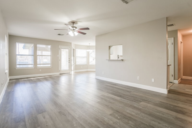 2,140/Mo, 809 Bushmills Ct Pflugerville, TX 78660 Living Room View