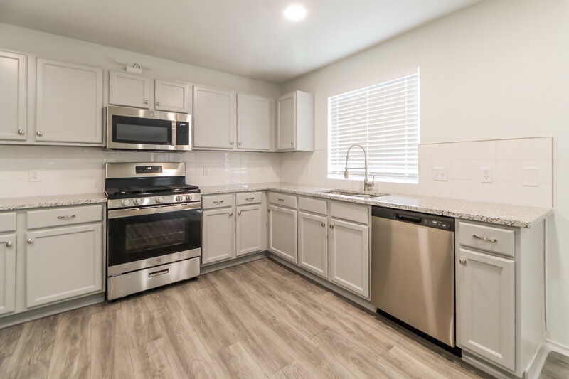 2,235/Mo, 713 Eaglecreek Dr Leander, TX 78641 Kitchen View