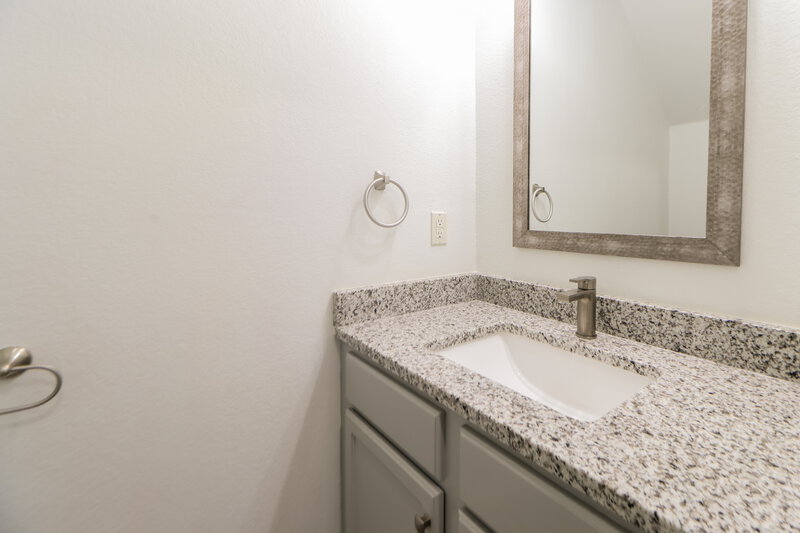 2,235/Mo, 713 Eaglecreek Dr Leander, TX 78641 Powder Room View