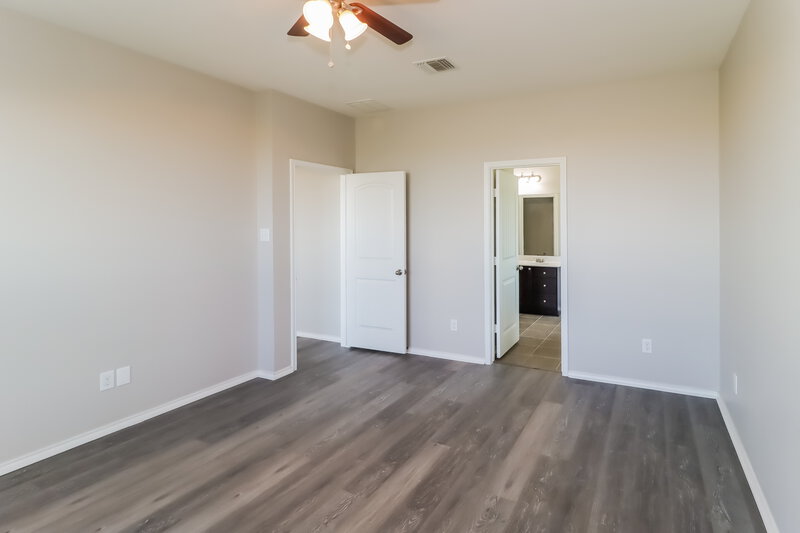 2,160/Mo, 124 Carrington St Hutto, TX 78634 Main Bedroom View 2