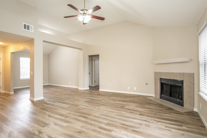 1,985/Mo, 1001 Brandi Cir Kyle, TX 78640 Living Room View