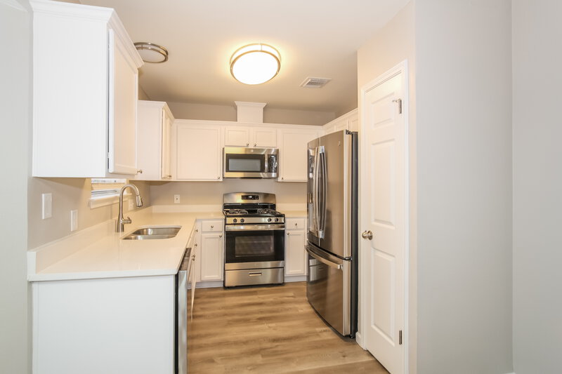 1,985/Mo, 1001 Brandi Cir Kyle, TX 78640 Kitchen View