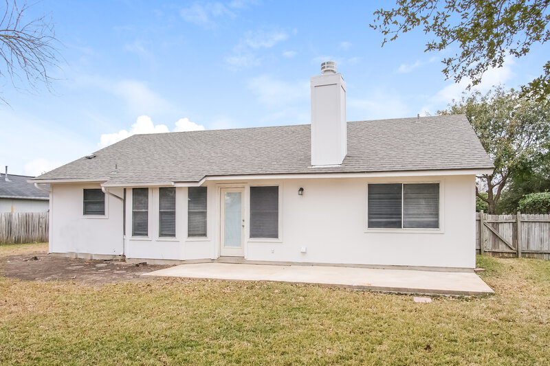 1,985/Mo, 1001 Brandi Cir Kyle, TX 78640 Rear View 2